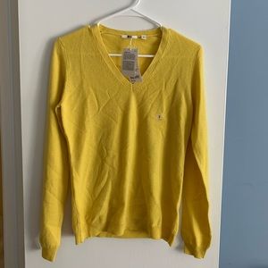 Uniqlo sweater cashmere